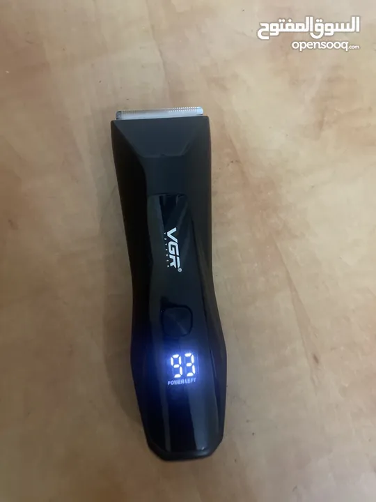 ماكينة حلاقة VGR V-938 شبه جديدة مع شاشة رقمية – استخدام مرة واحدة فقط وبسعر ممتاز