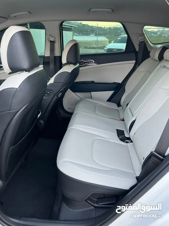 كايا سبورتاج /2022 فل بدون فتحة سقف  2x4 ///240Hp بنزين + كهرباء  ( Haybrid) 1600cc