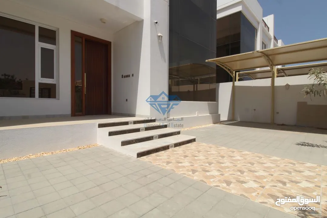 #REF1014    Spacious & Well Designed  7BR Villa for Rent in Gubrah North