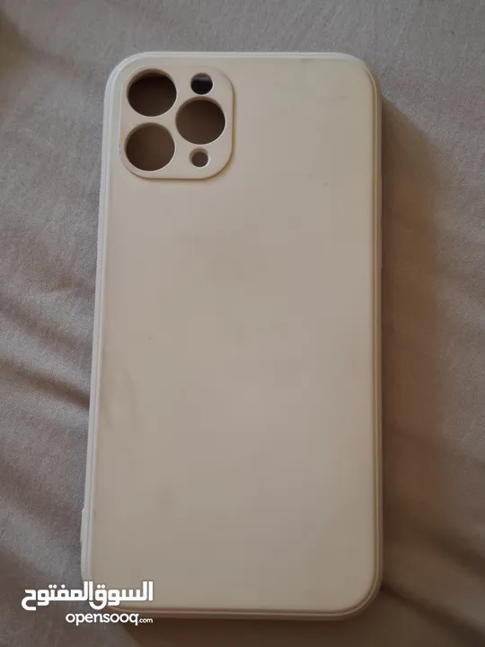 5 كفرات (case) ايفون 14 برو للبيع