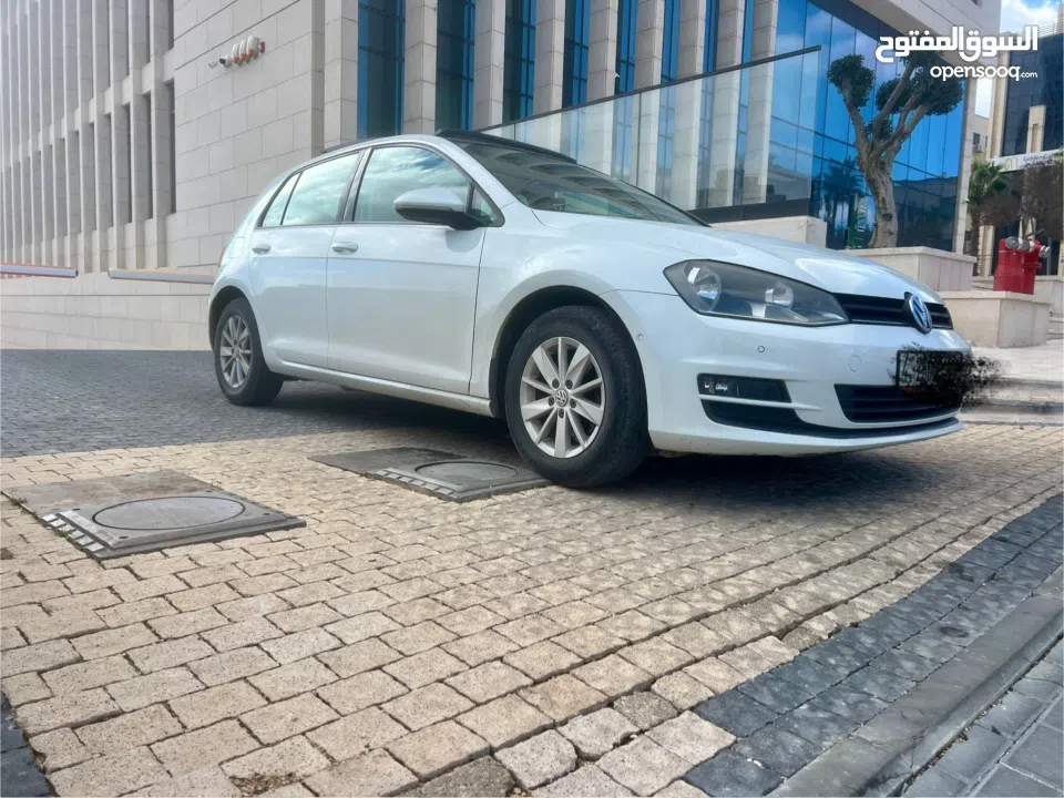 فلوكسفاجن جولف 2016 للبيع او البدل وارد بالصلاه على النبي.