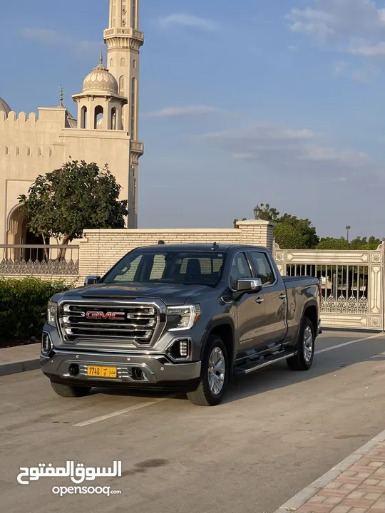 GMC Sierra K1500 SLT 2019 اعلى المواصفات