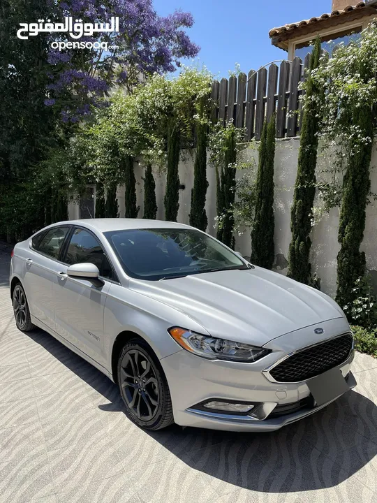 فورد فيوجن 2018 se sport كلين تايتل