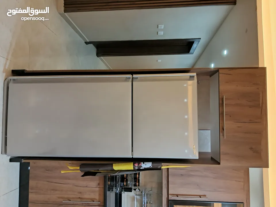 للايجار متاحه من تاريخ 15\6لغايه 27\6شقه محدثه نظام تشطيب كامله فندقي فرش مجهز فندق تفصيل