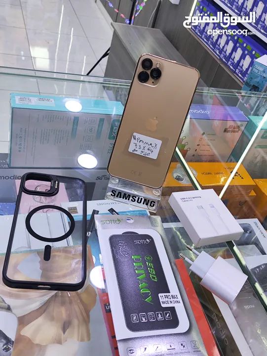 تفاح الاصلي  iPhone 11 pro max جيجا 64 و 256 بطارية مشكل مغير شاشة اصلية كفر ولزقه وشاحن
