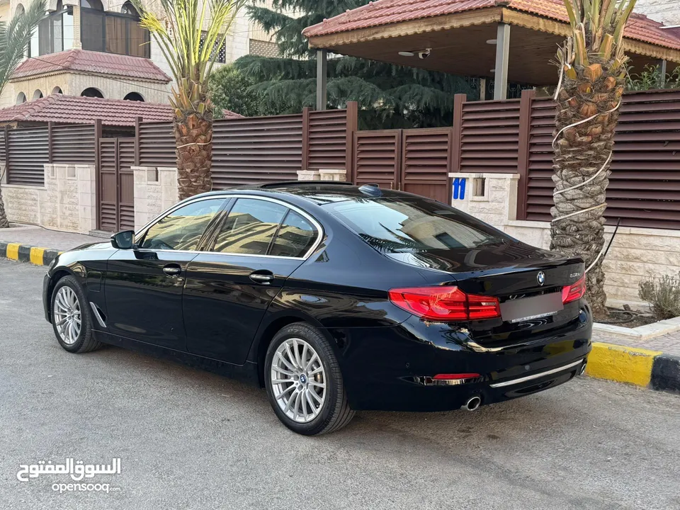 BMW 530e Fully loaded 7 Jayed  Bought from dealership    Abu Khader Automotive  60,000km only