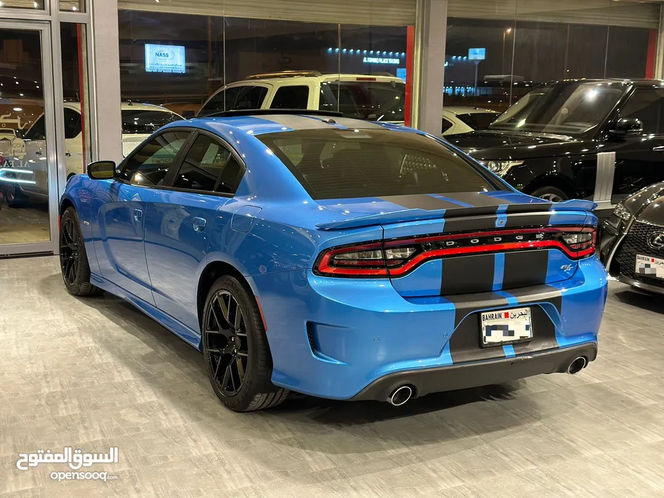 CHARGER R/T PLUS V8 2019