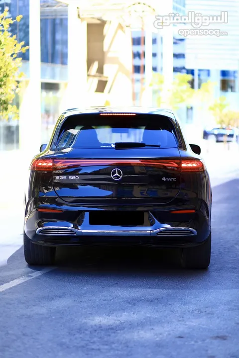 للبيع  مرسيدس MERCEDES EQS 580 SUV 4MATIC  موديل 2023  كهربائية بالكامل  7 مقاعد  فل كامل