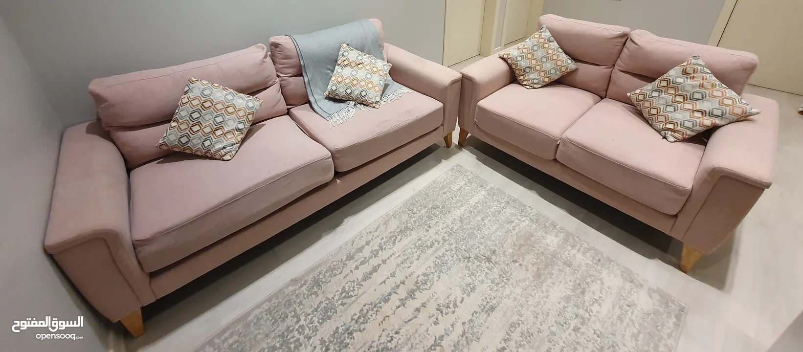 Used Sofa set (3 seaters + 2 seaters)