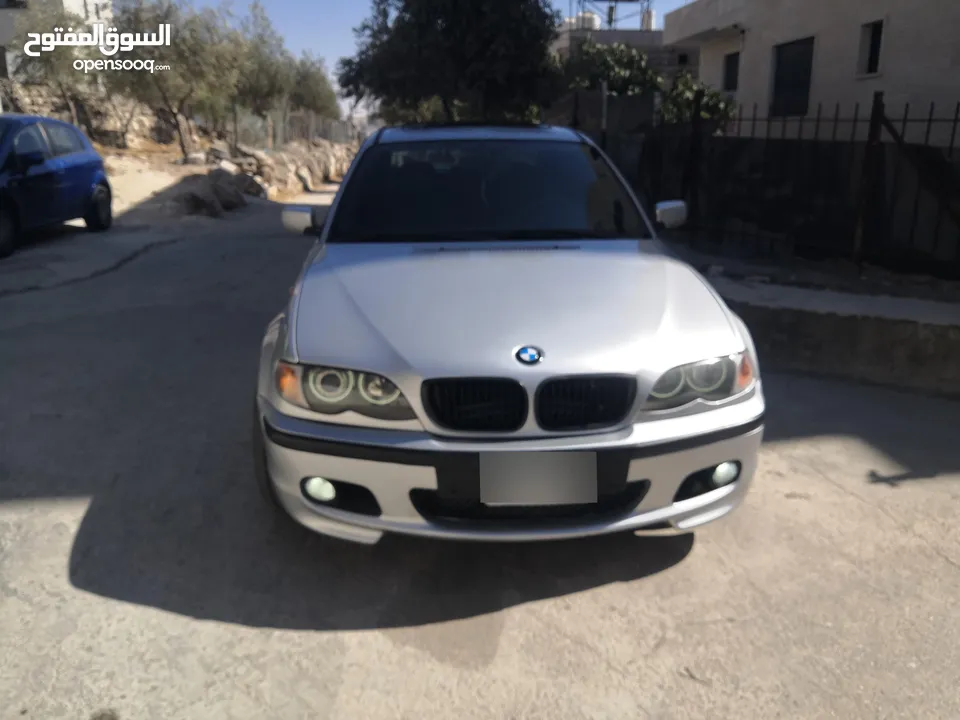 2005 BMW 320