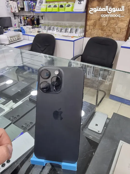 iphone 15 pro max 256GB بحالة الجديد بسعر مميز