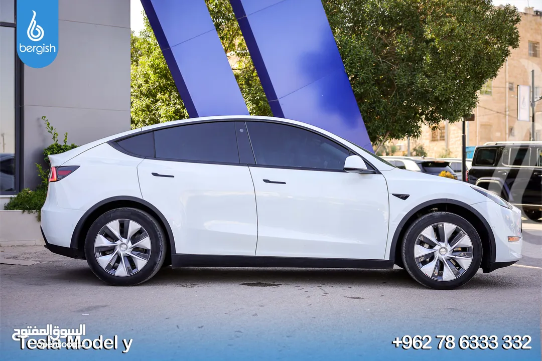 Tesla_Model_Y_2021