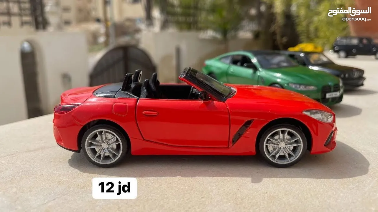 مجسمات سيارات نظيفة جدا، السعر موجود على كل صورة