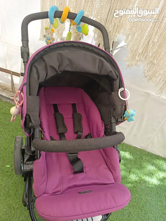 عرباية أطفال ماركة Britax بحاله ممتازه
