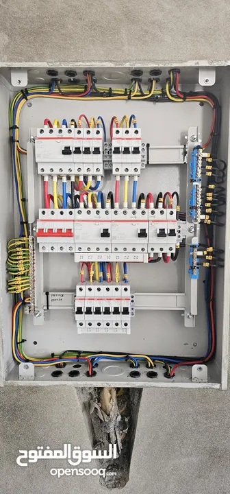 الصيانة العامة صيانة وتركيب مكيفات صيانة كهرباء منزلية وتركيب لوحات توزيع تركيب كاميرات منزلية