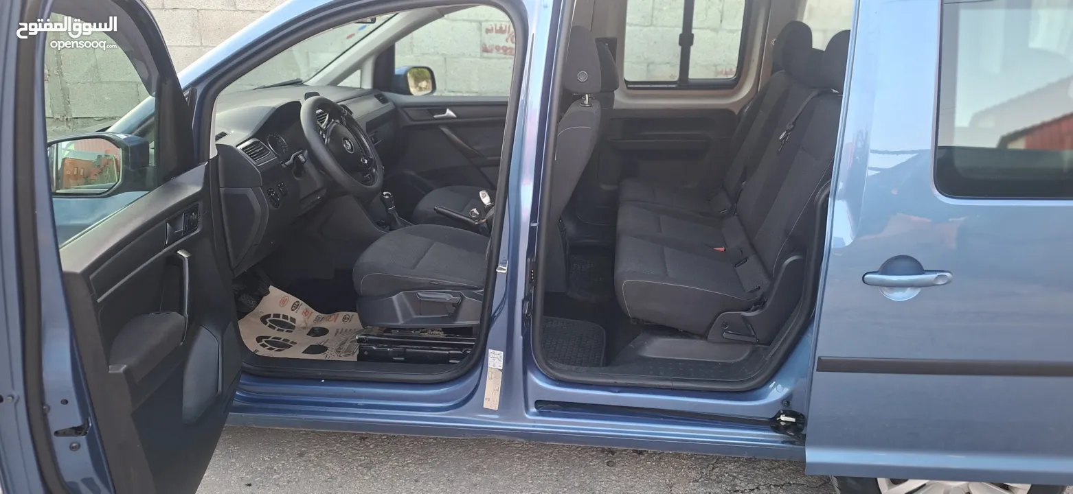 كادي موديل 2018 ماتور 2000ديزل -ركاب 6+1-ماشي 115الف كليو -غيارعادي فحص نظيف صلاة النبي