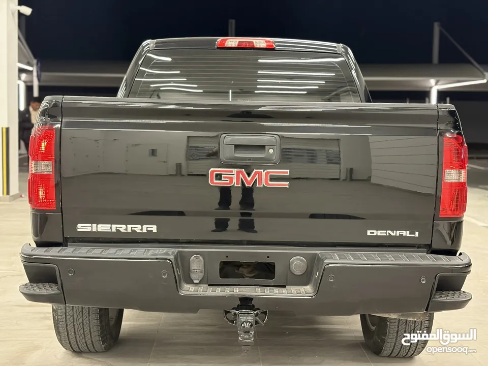 GMC SIERRIA DENALI  2014  Gcc