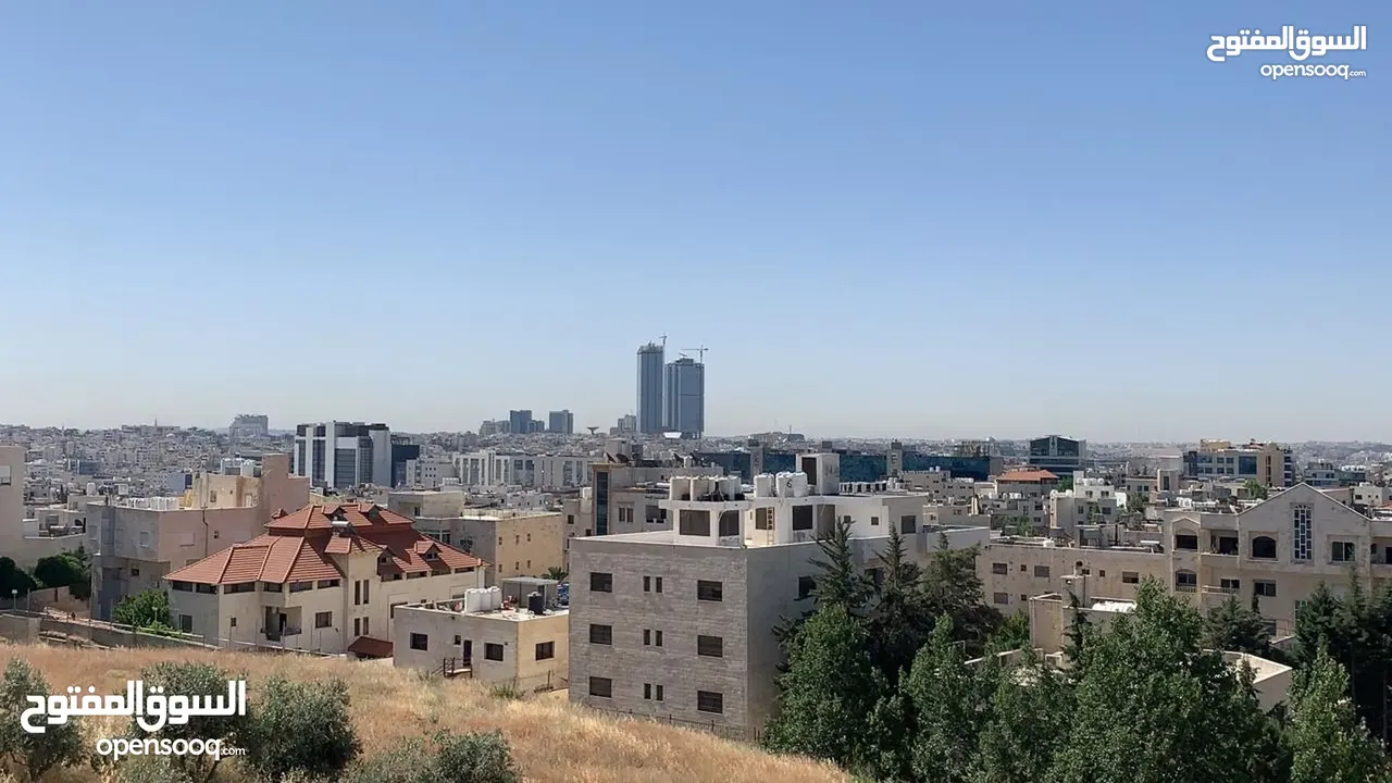 شقه ارضيه للبيع في خلدا مع ترس و مدخل خاص