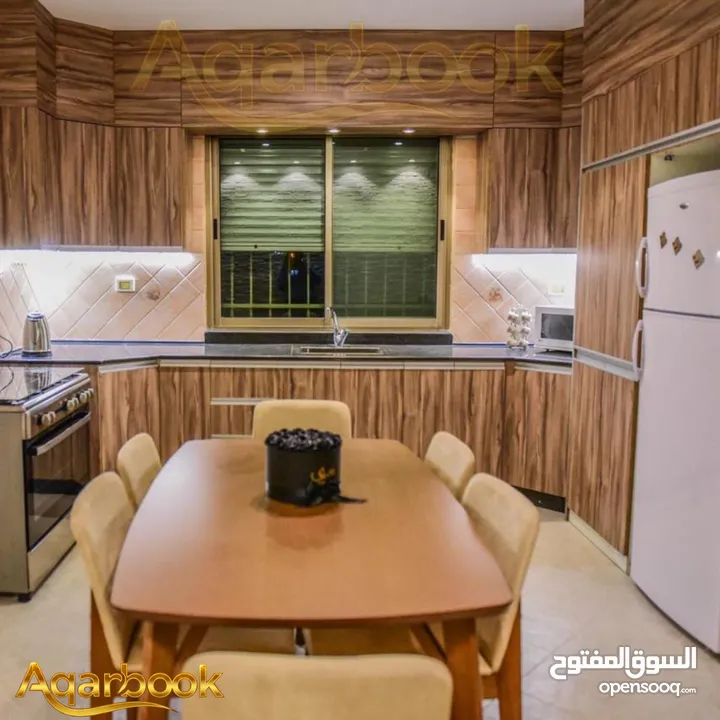 شقة من ضمن فيلا مفروشة للايجار في الطيرة