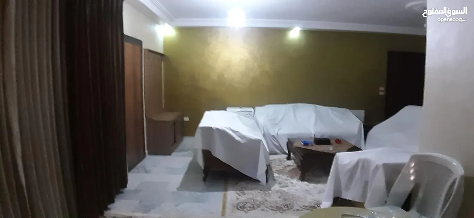 شقة أرضي للبيع