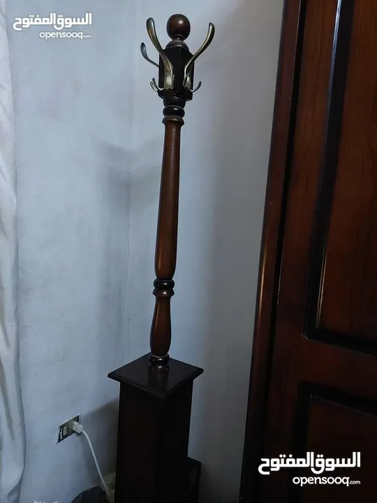 غرفه نوم king size تفصيل ثقيله مستعمله بحاله جيده جداً