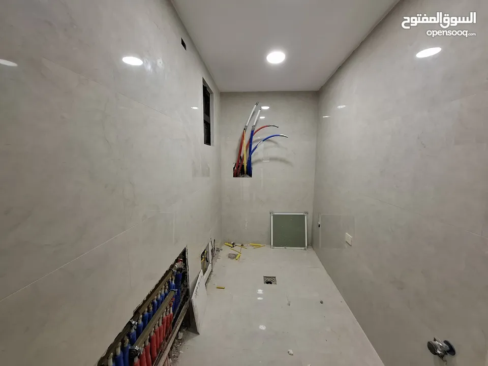 شقة غير مفروشة للإيجار ( Property 41076 ) سنوي فقط