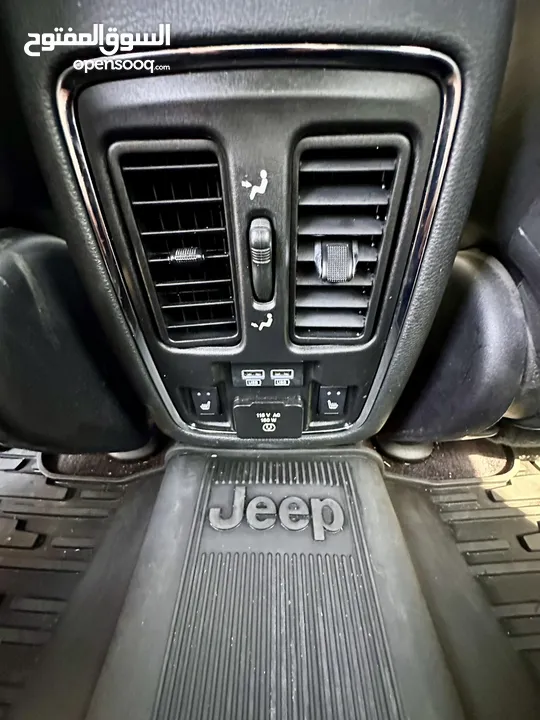 Jeep grad Cherokee 2017 perfect condition  جيب جراند شيروكي 2017 حالة ممتازة