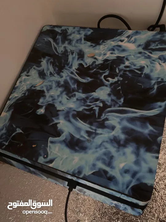 بلايستيشن فور بسعر نار