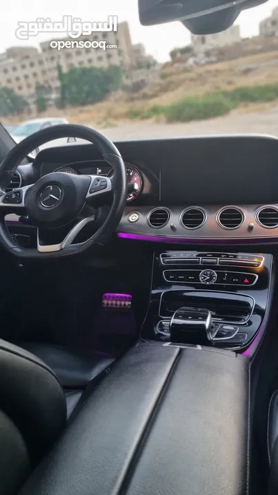 Mercedes Benz E200- 2017-  AMG Full Full ++ بحالة الوكالة من جميعة
