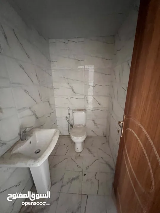 Apartment for rent boushar شقق عند عمان مول للايجار