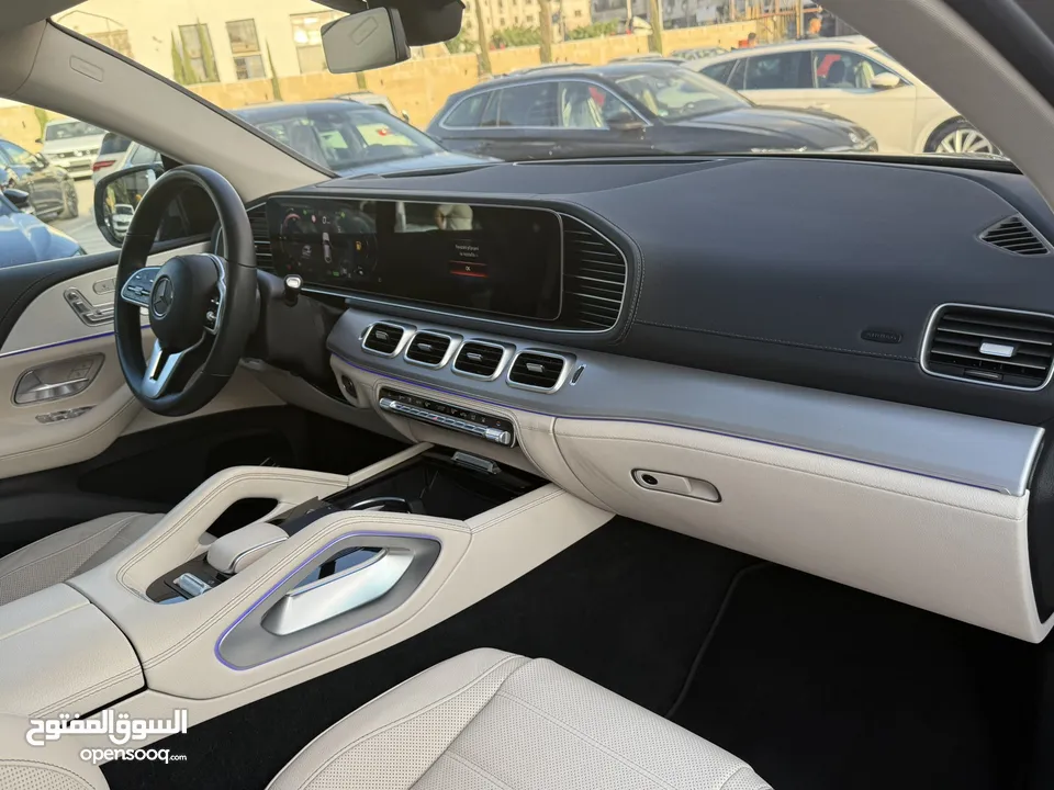 مارسيدس GLE 350e ترخيص 2022 محرك 2000 هايبرد plug in/يقطع على الشحنه 99 كيلو متر