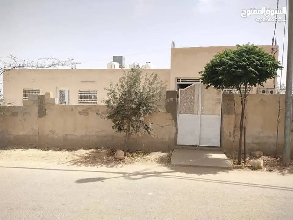بيت للبيع المفرق ضاحية الملك عبد الله