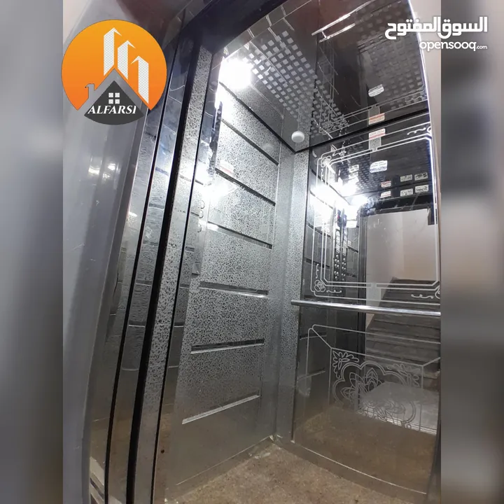 شقة ارضية بناء حديث مستقلة تراس / كراج خاص / وحدائق قرب كل الخدمات اجار مغري لا يعوض في ضاحية الاقصى