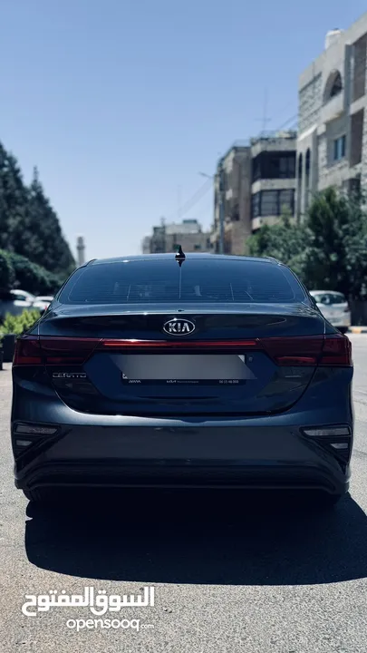 Kia cerato   Model :2019  Dohc 1600 CC  Gearbox : automatic   Colour: Gary  Inside :Black ABS Airbag