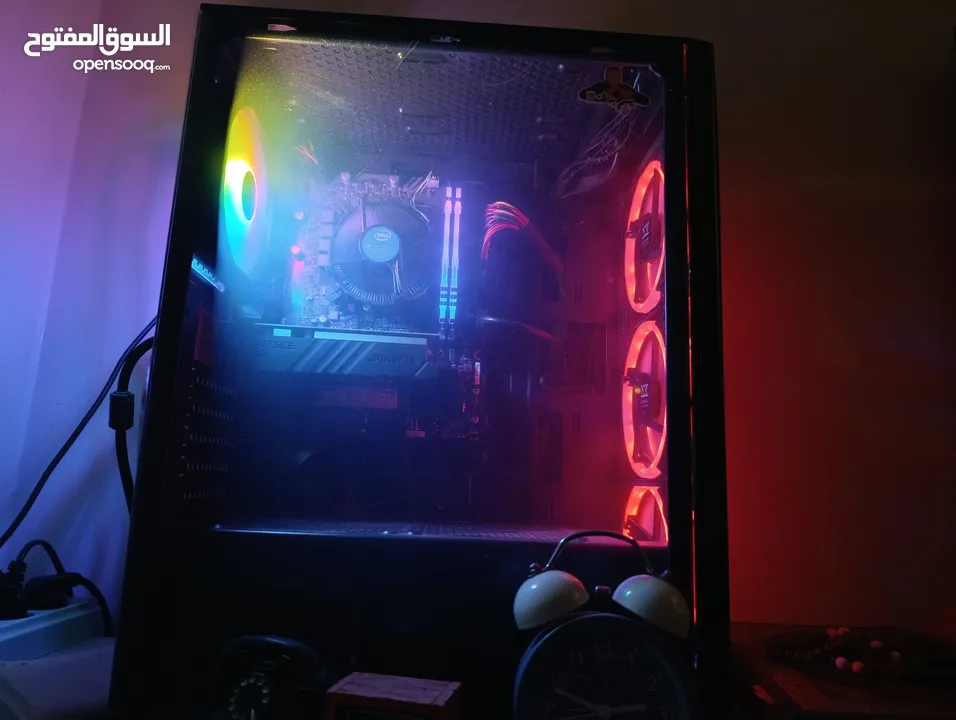 ......................pc gaming   مستعمل لاكن في حالة ممتازة ......................................