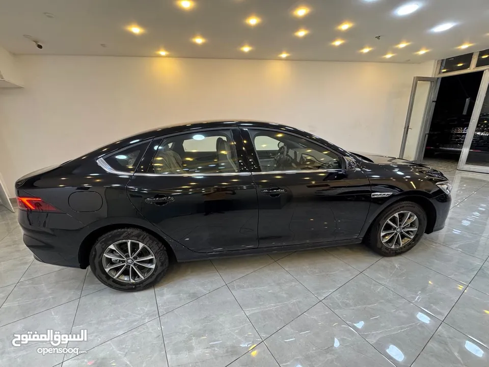 ‏   BYD Qin plus DM-i Plug-in Hybrid
