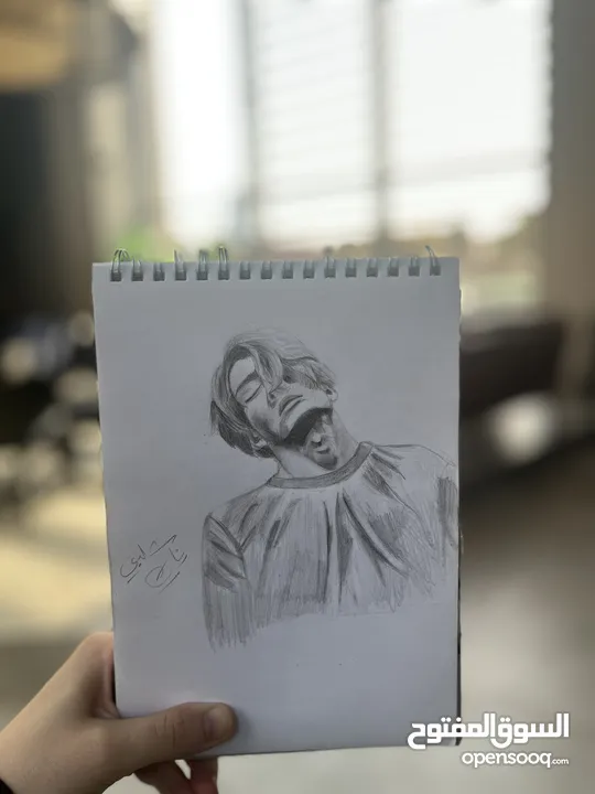 لوحات فنية مرسومة يدوي و لوحات حسب الطلب و تصاميم منشورات مواقع التواصل الاجتماعي