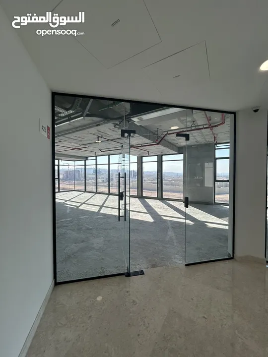Offices for rent starts from 5,5 OMR/SQM in Muscat hills مكاتب للإيجار في مسقط هيلز تبدا من 5,5 ر.ع