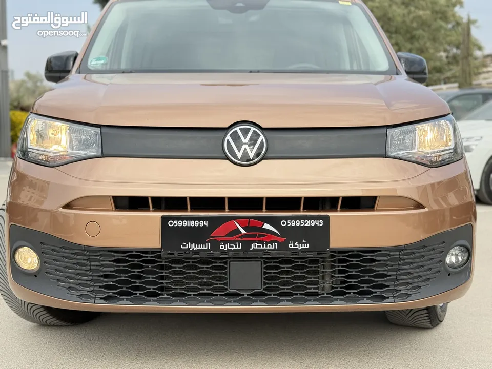 فولكس فاجن كادي ترخيص 2022 محرك 2000 ديزل  جير عادي  ركاب 4+1