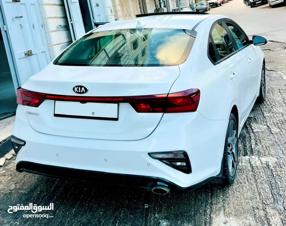 كيا سيراتوk3، 2020 بسعر مميزولقطة عالكاش،كاملة الإضافات ترخيص وتامين لمدة عام,