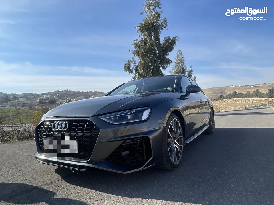 Audi A4 S line 2021 للبيع او البدل ع سيارة او قطعة ارض