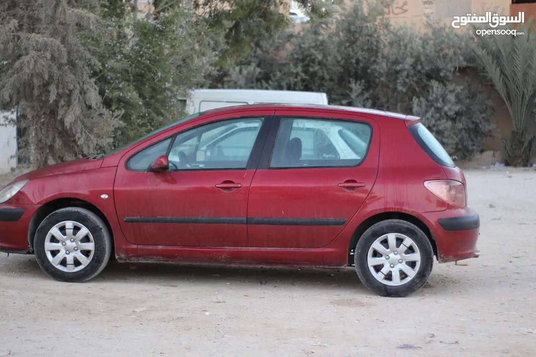 بيجو للبيع موديل 2005