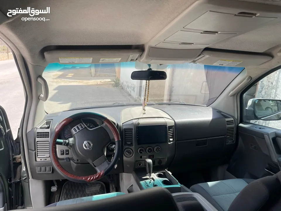 للبيع او البدل بكم نيسان تيتان  بنزين فورويل شغال فتحة قناص مرخص Nissan titan  قابل للتقسيط