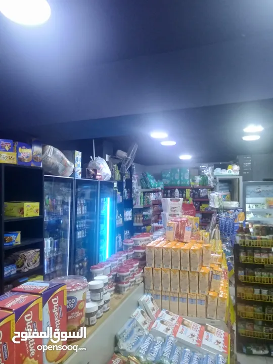 مطلوب شريك لمحل عروض دائمة