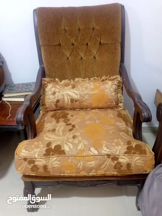 طقم كنب حالة جيدة