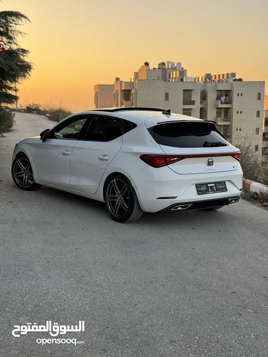 سيات ليون اف ار