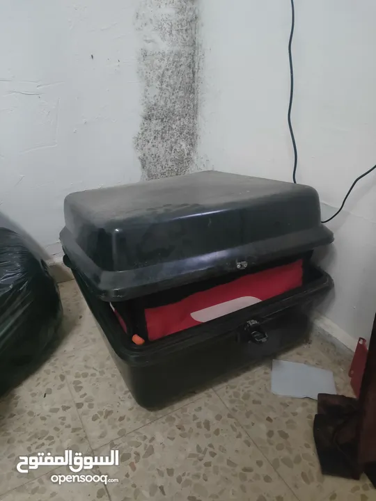 صندوق حجم كبير بحالة ممتازة جدا ،لشغل دلفري ، التواصل واتس اب