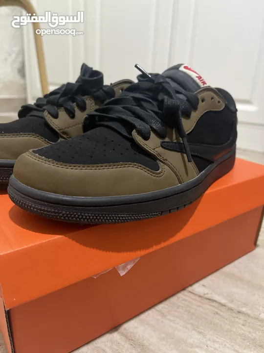 حذاء ترافس سكوت nike air jordan 1 low