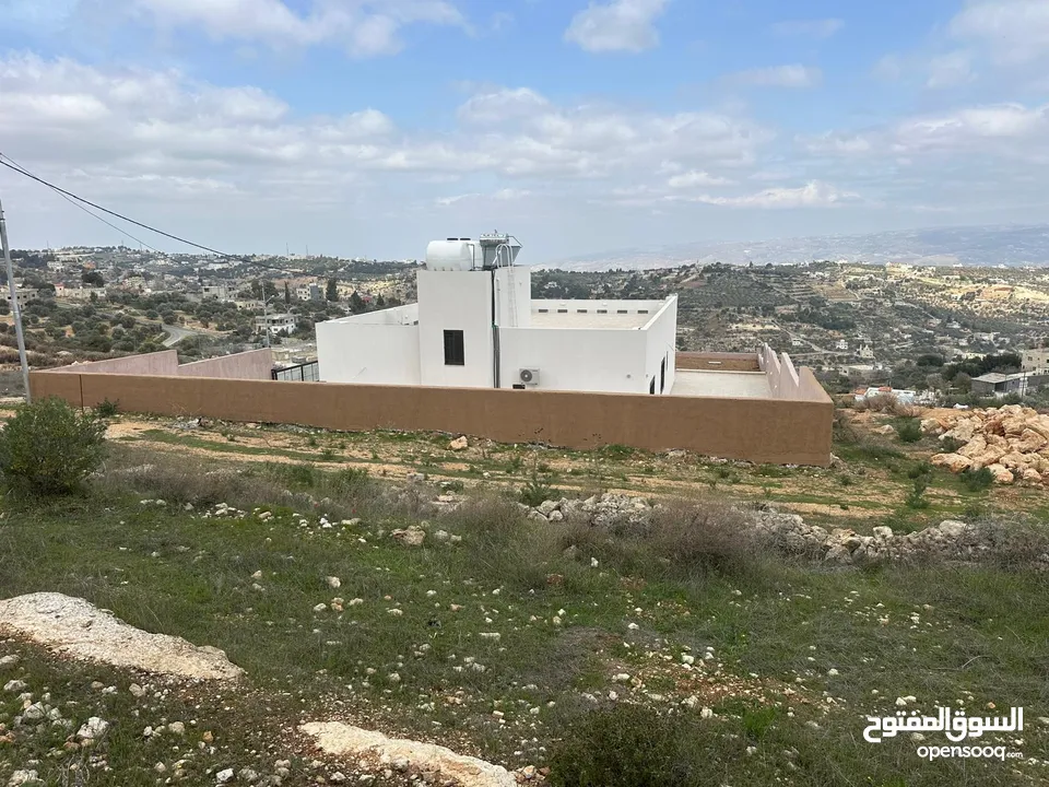 بيع بيت مستقل (فيلا) بالسلط  دعم الغزالات ,ام جوزة، تشطيبات فاخرى، بناء 230م ترسات 400م ,900م ارض