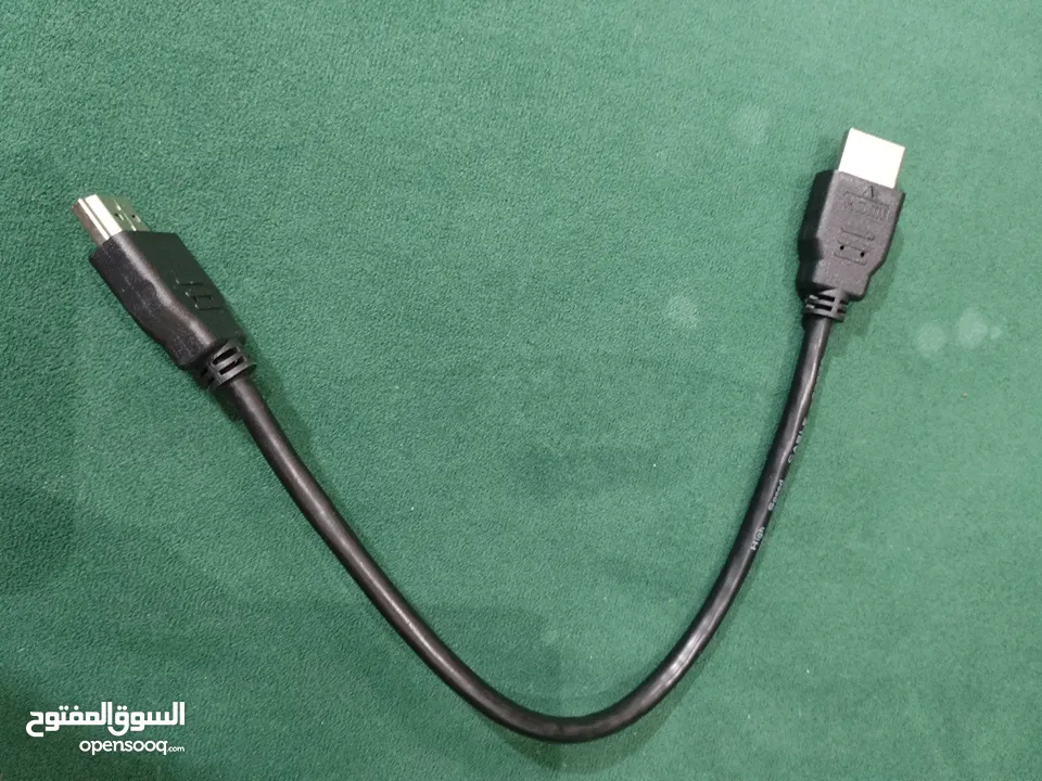 محول يحولك من hdmi واحد الى اثنين  ومعاه سلك hdmi صغير و معاه محول من vga  الى hdmi